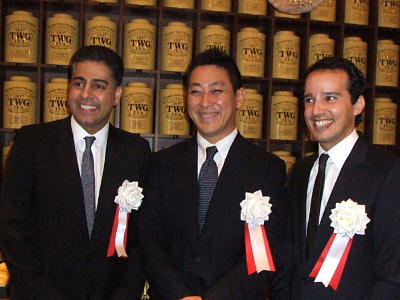 左からTWG Tea創始者　マノージ・ムルジャニ氏、東急グルメフロント　木村知郎氏、TWG Tea創始者　タハ・ブクディブ氏